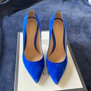 Gianvito Rossi Blue Suede Pumps